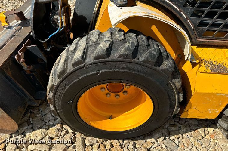 image for item IE9150 1999 JCB 185 skid steer loader