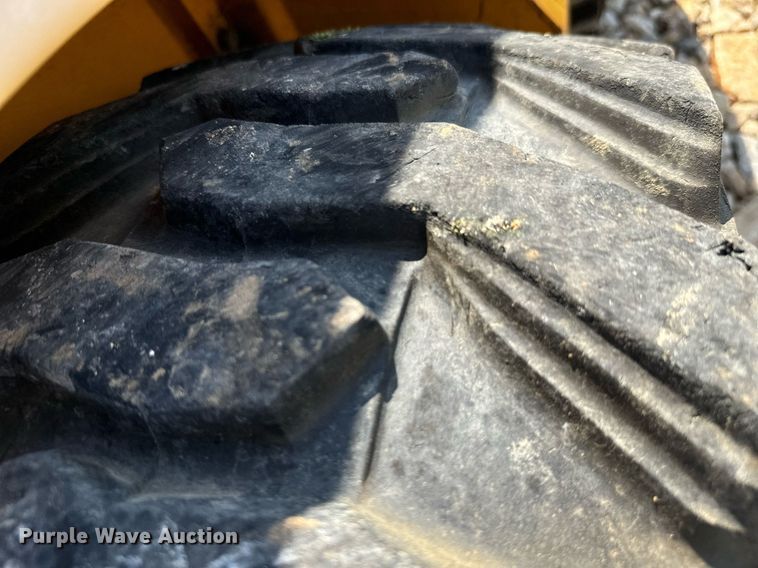 image for item IE9150 1999 JCB 185 skid steer loader