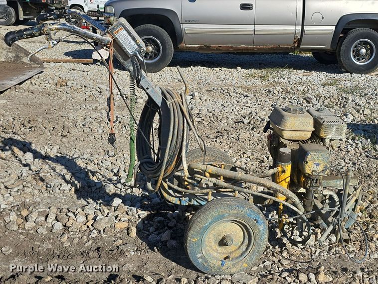 image for item IO9998 Graco Line Lazer 3400 paint sprayer