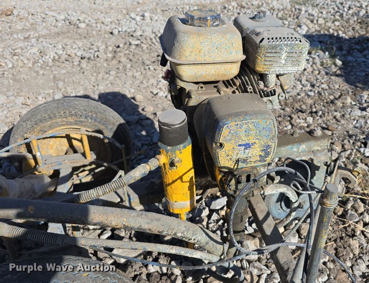 image for item IO9998 Graco Line Lazer 3400 paint sprayer