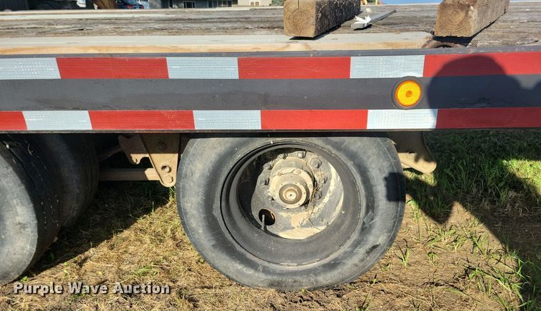 image for item JO9410 2001 Felling equipment trailer