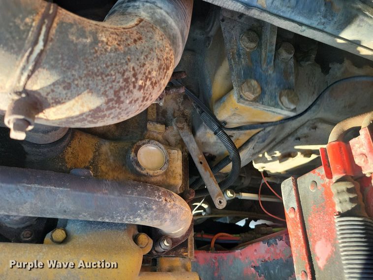 image for item JO9466 2003 Peterbilt  379 semi truck