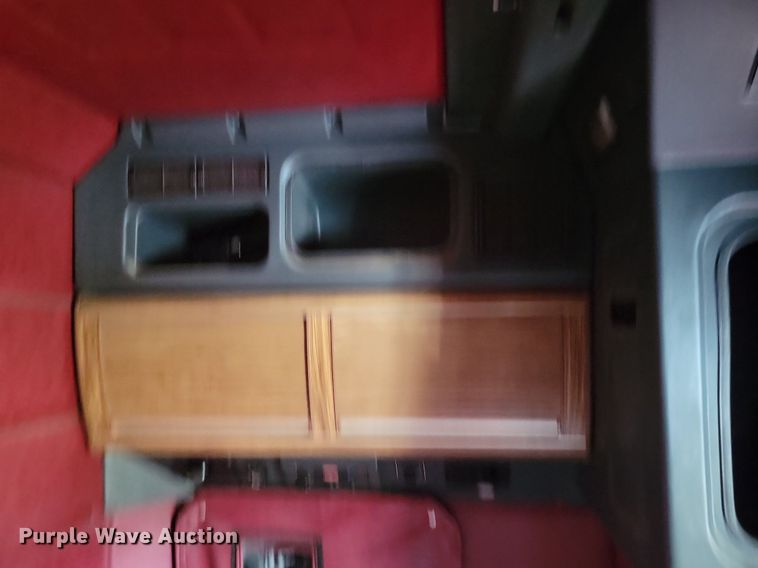 image for item JO9466 2003 Peterbilt  379 semi truck