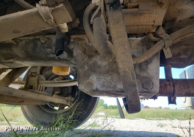 image for item JO9467 2006 Peterbilt 379 semi truck