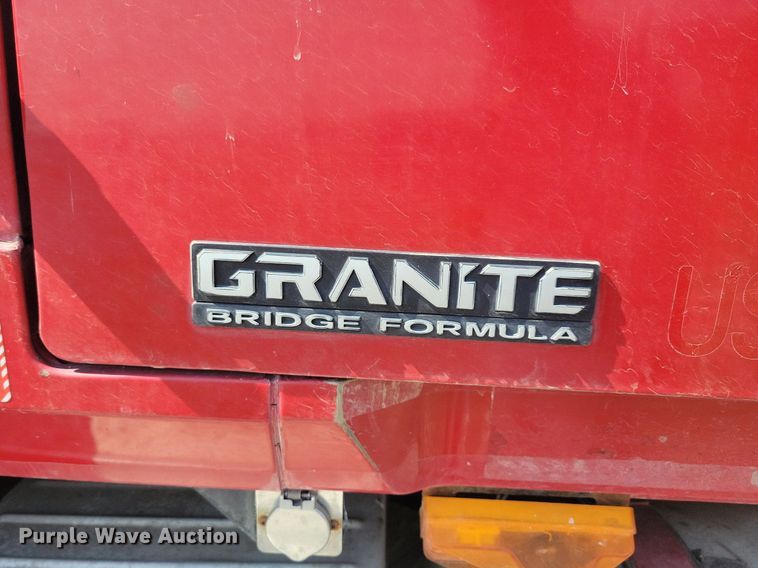 image for item JO9468 2007 Mack Granite CV500 ready mix truck