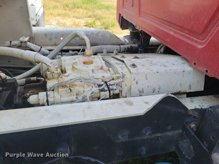 image for item JO9468 2007 Mack Granite CV500 ready mix truck