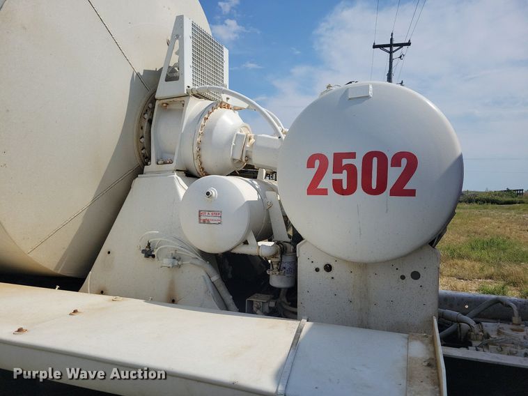 image for item JO9468 2007 Mack Granite CV500 ready mix truck