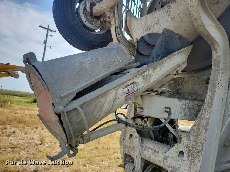 image for item JO9468 2007 Mack Granite CV500 ready mix truck