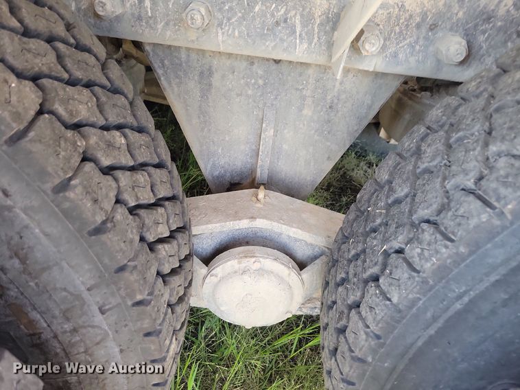 image for item JO9468 2007 Mack Granite CV500 ready mix truck