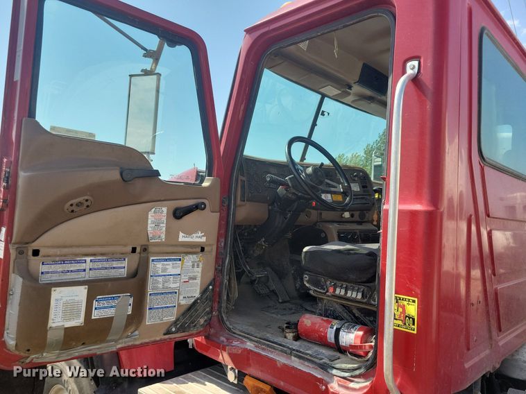 image for item JO9468 2007 Mack Granite CV500 ready mix truck