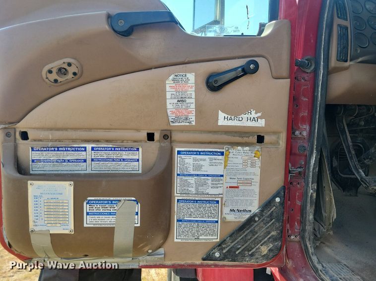 image for item JO9468 2007 Mack Granite CV500 ready mix truck