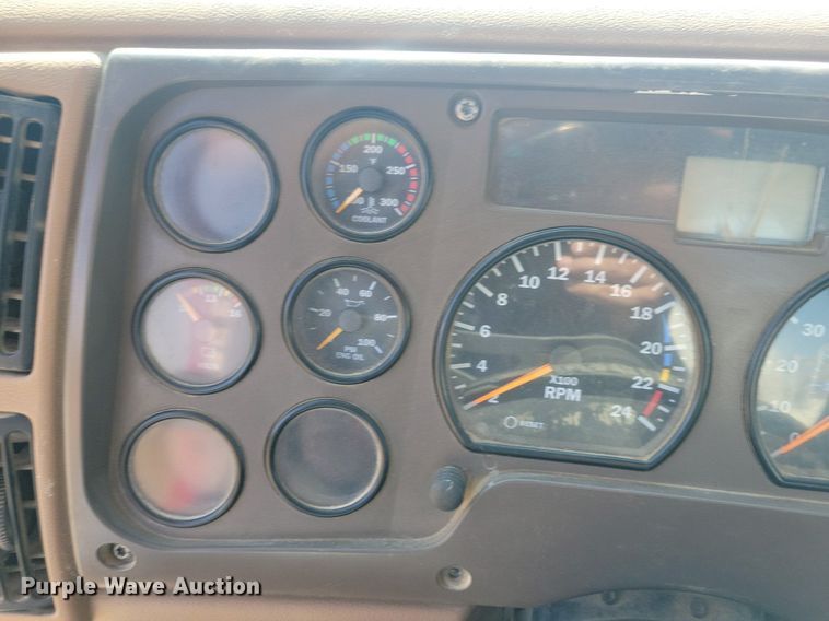 image for item JO9468 2007 Mack Granite CV500 ready mix truck