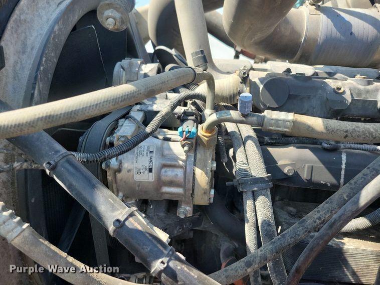 image for item JO9468 2007 Mack Granite CV500 ready mix truck