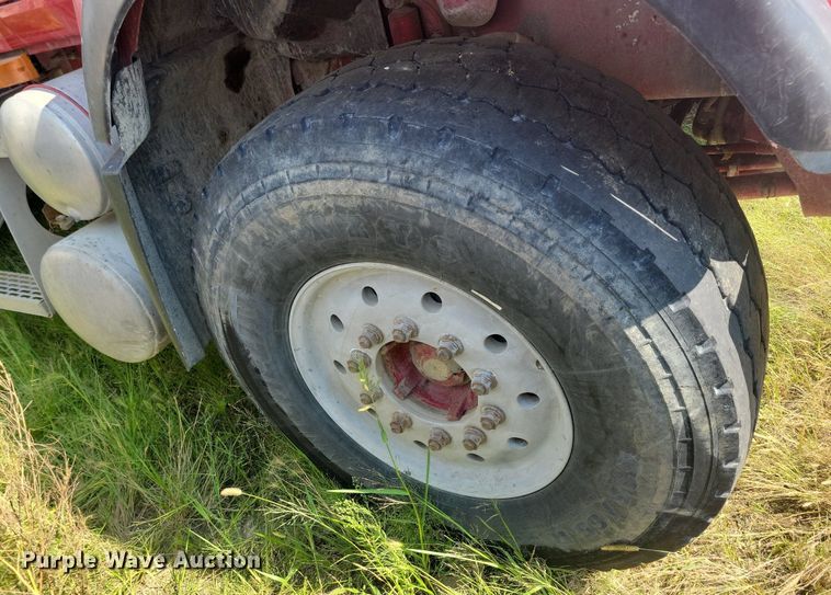 image for item JO9468 2007 Mack Granite CV500 ready mix truck