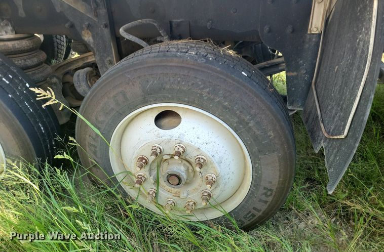 image for item JO9468 2007 Mack Granite CV500 ready mix truck