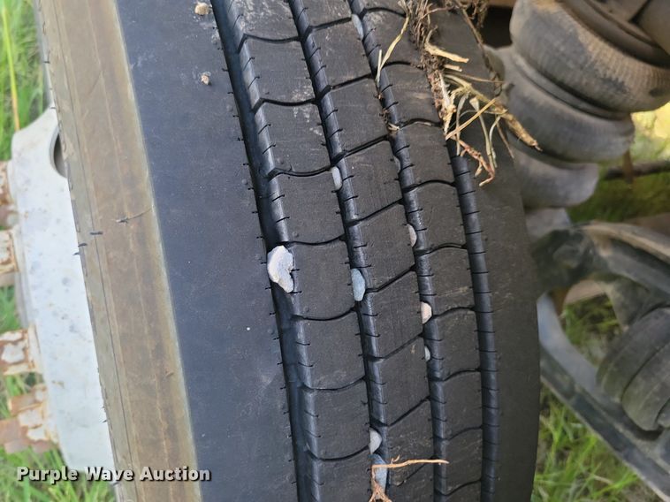 image for item JO9468 2007 Mack Granite CV500 ready mix truck