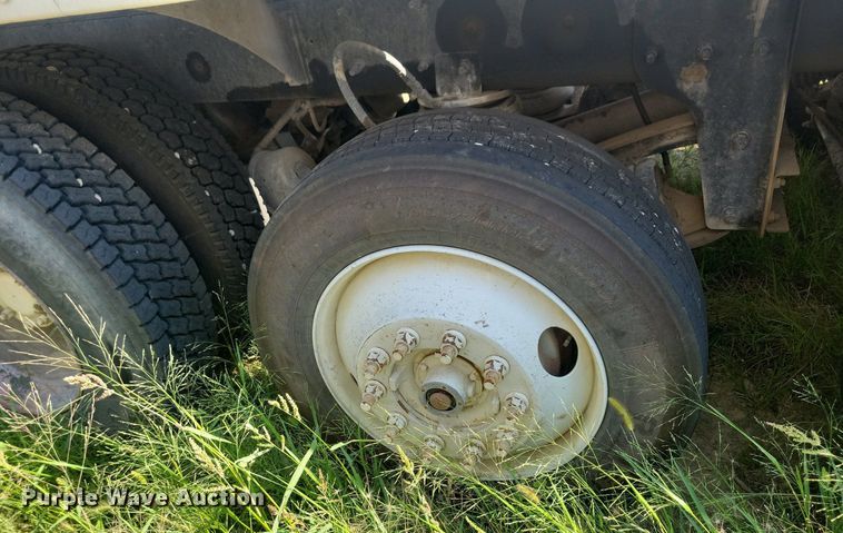 image for item JO9468 2007 Mack Granite CV500 ready mix truck