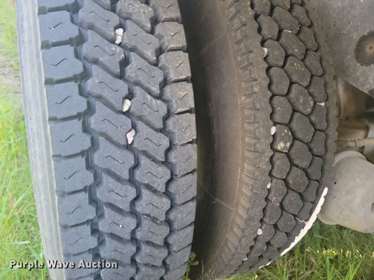 image for item JO9468 2007 Mack Granite CV500 ready mix truck