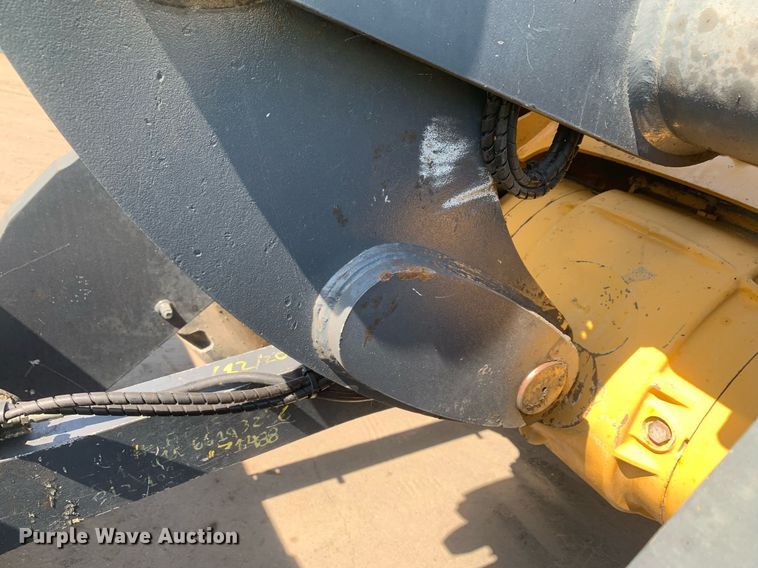 image for item JT9685 2012 John Deere  744K wheel loader