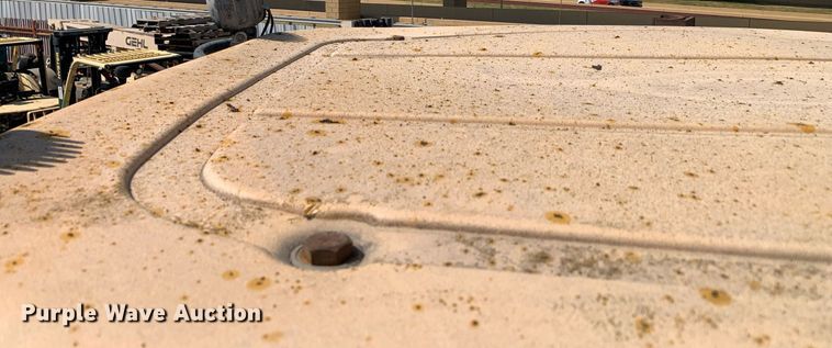 image for item JT9685 2012 John Deere  744K wheel loader