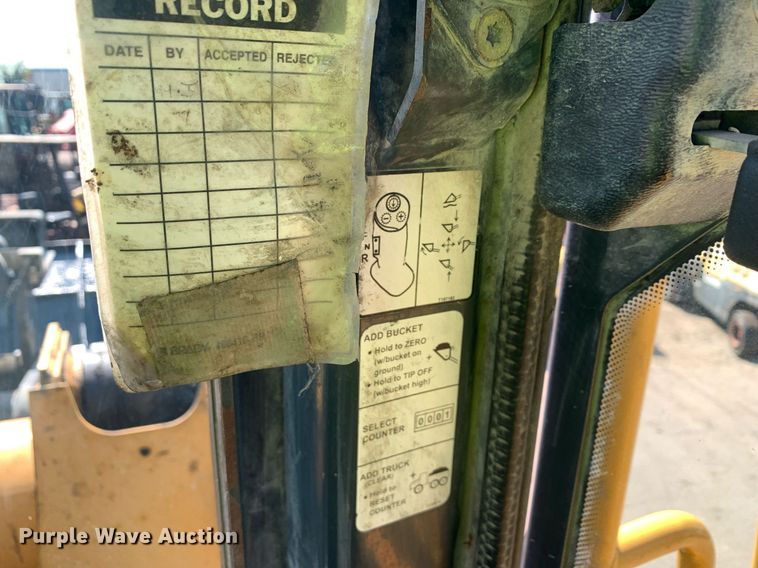 image for item JT9685 2012 John Deere  744K wheel loader