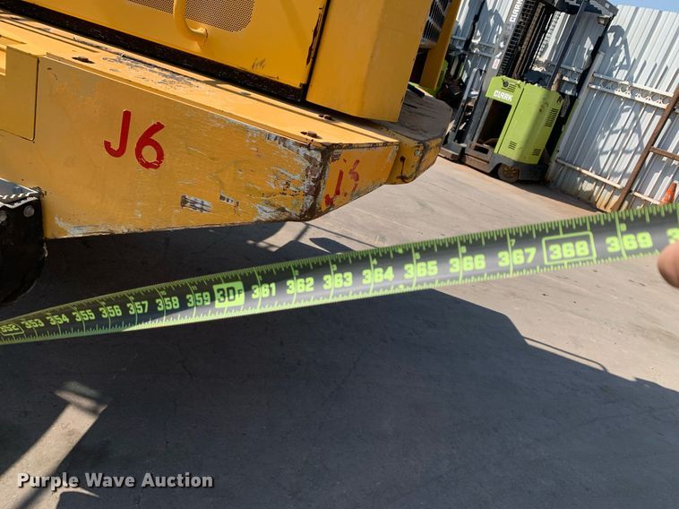 image for item JT9685 2012 John Deere  744K wheel loader