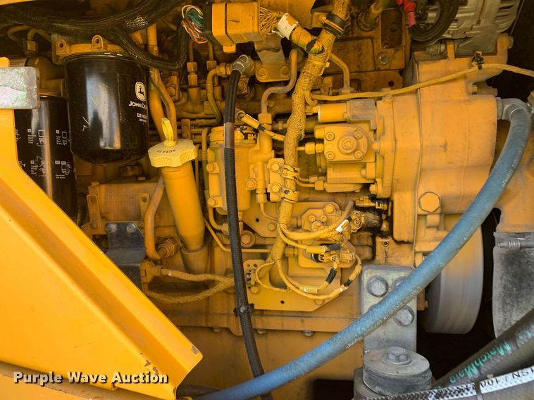 image for item JT9685 2012 John Deere  744K wheel loader