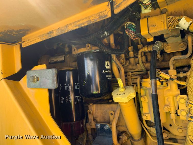 image for item JT9685 2012 John Deere  744K wheel loader