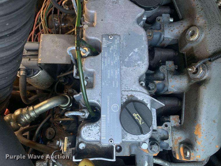 image for item JT9700 Gehl skid steer loader