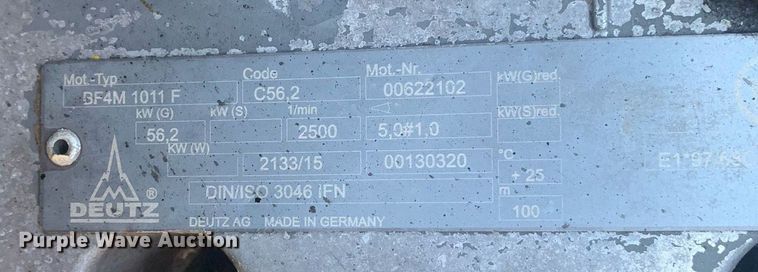 image for item JT9700 Gehl skid steer loader