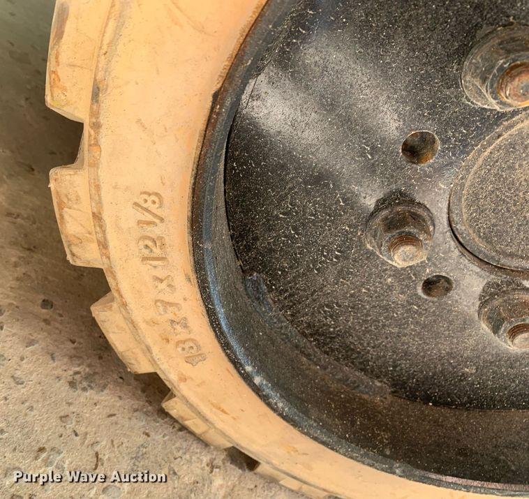 image for item JT9704 2018 BlastPro BRB-2800 floor scraper