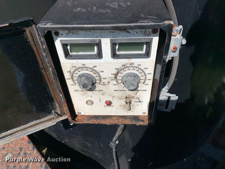 image for item JT9740 2006 Crafco EZ 400 D melter applicator