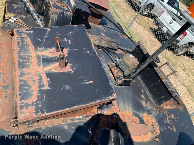 image for item JT9740 2006 Crafco EZ 400 D melter applicator