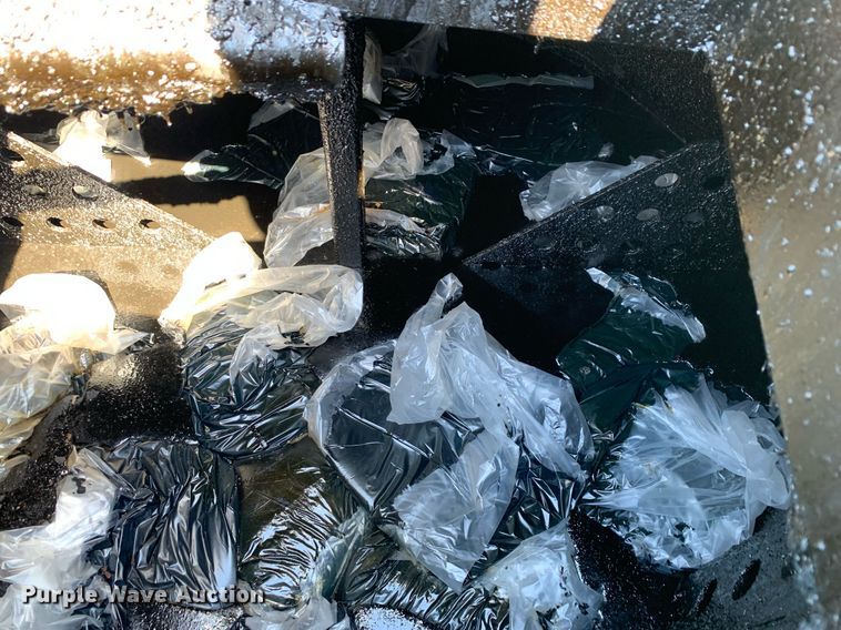 image for item JT9740 2006 Crafco EZ 400 D melter applicator