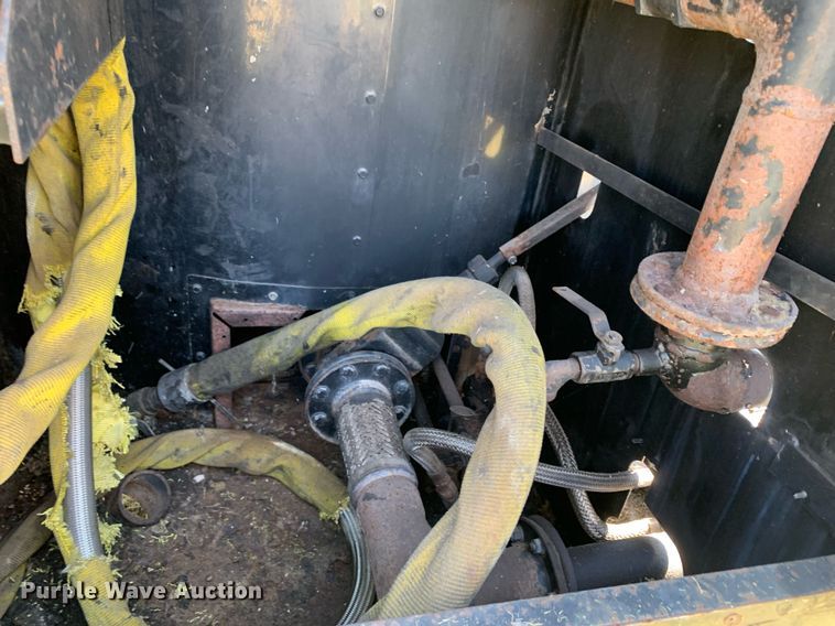 image for item JT9740 2006 Crafco EZ 400 D melter applicator