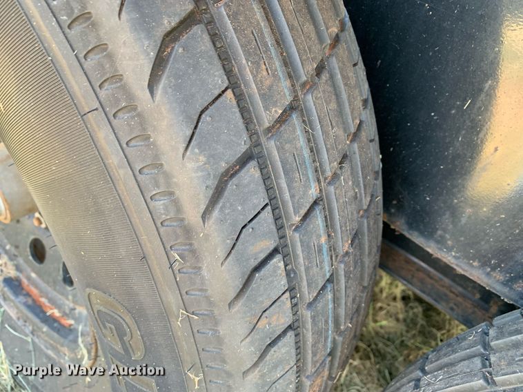 image for item JT9740 2006 Crafco EZ 400 D melter applicator