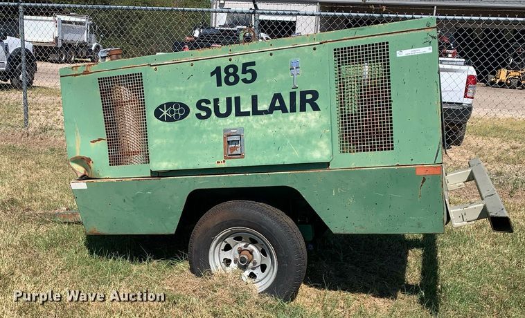 image for item JT9741 1992 Sullair 185DPQ-JD air compressor
