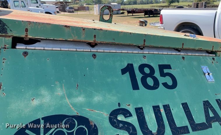 image for item JT9741 1992 Sullair 185DPQ-JD air compressor