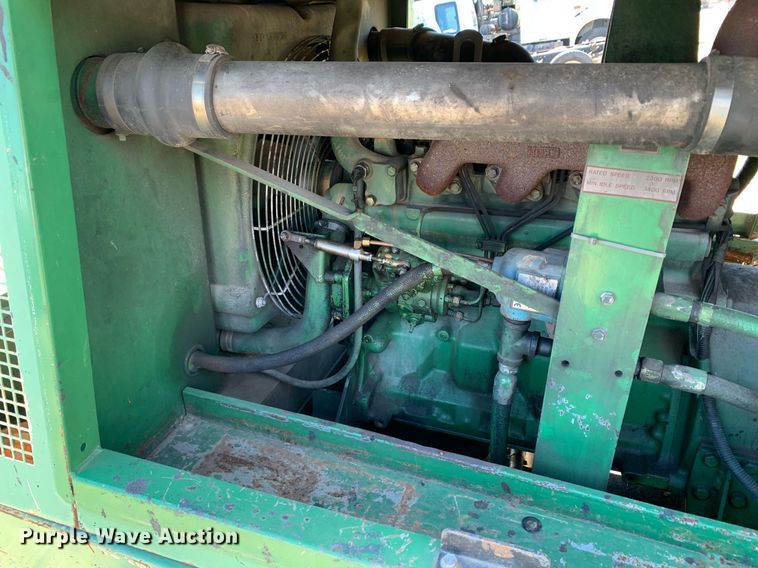 image for item JT9741 1992 Sullair 185DPQ-JD air compressor