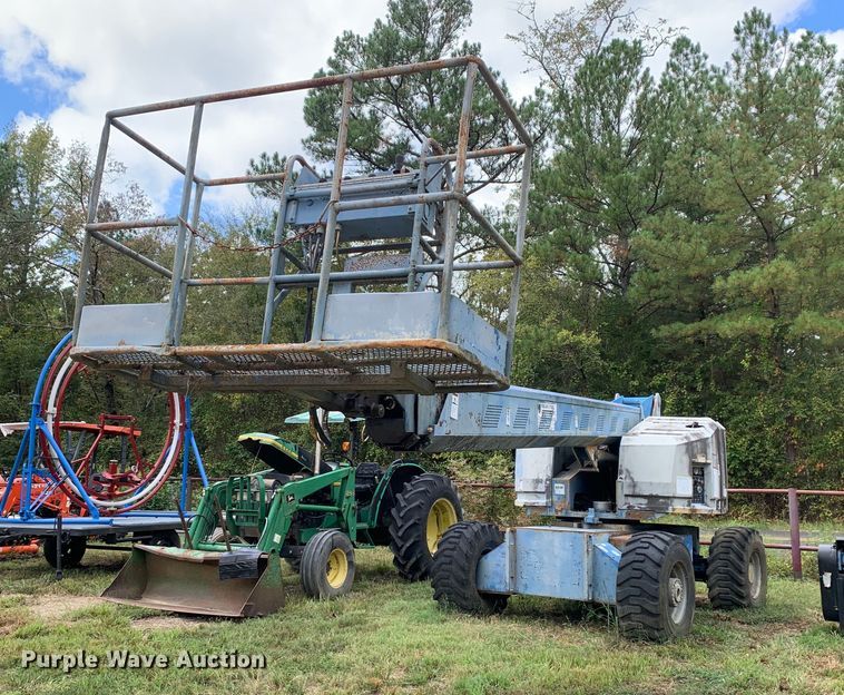 image for item JT9744 1992 Genie S-60 boom lift