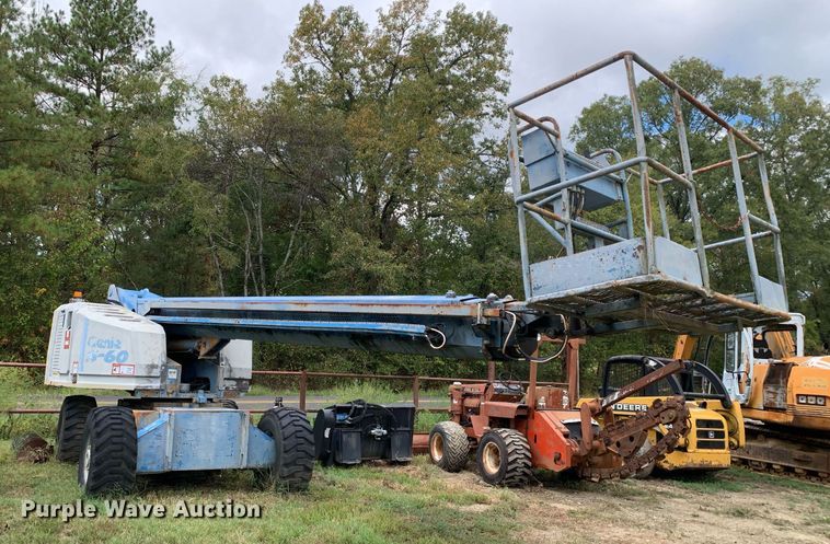 image for item JT9744 1992 Genie S-60 boom lift