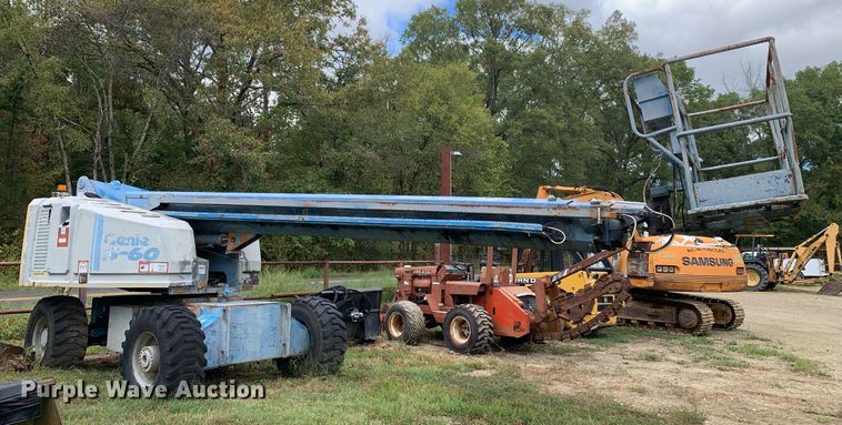 image for item JT9744 1992 Genie S-60 boom lift