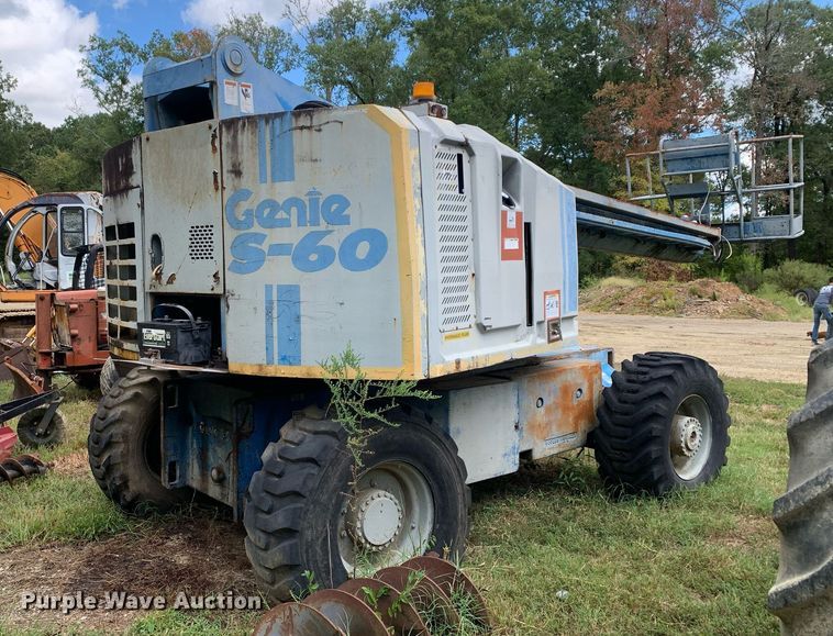 image for item JT9744 1992 Genie S-60 boom lift