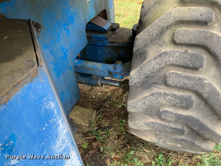 image for item JT9744 1992 Genie S-60 boom lift