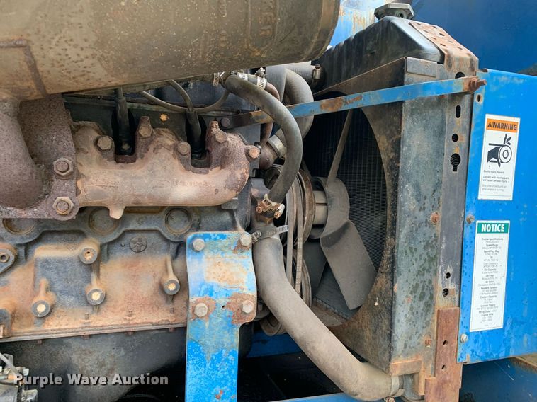 image for item JT9744 1992 Genie S-60 boom lift