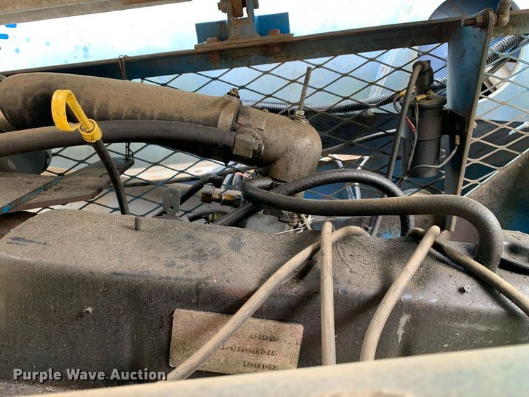 image for item JT9744 1992 Genie S-60 boom lift