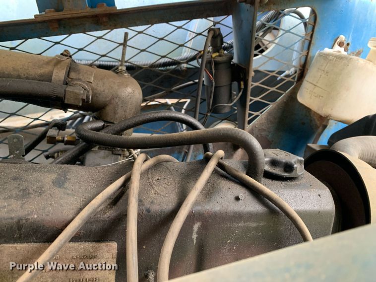 image for item JT9744 1992 Genie S-60 boom lift