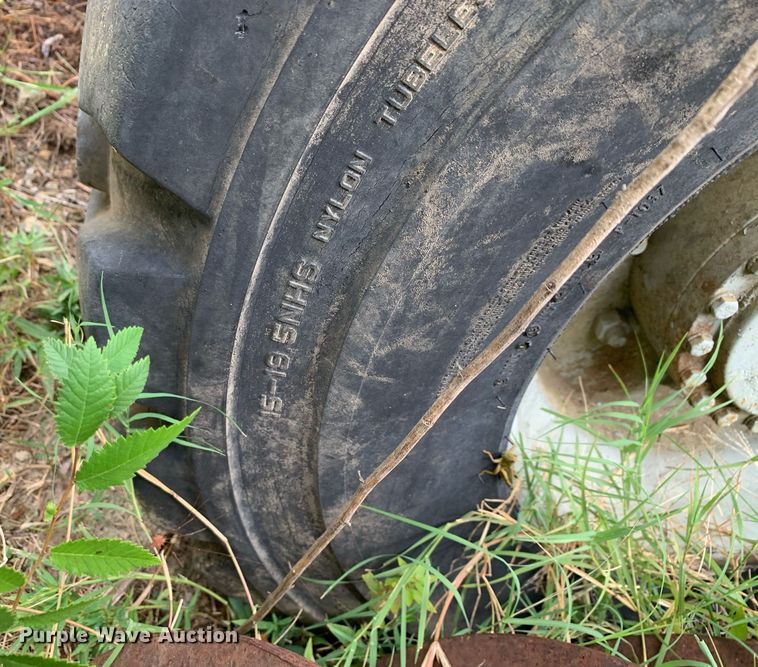 image for item JT9744 1992 Genie S-60 boom lift