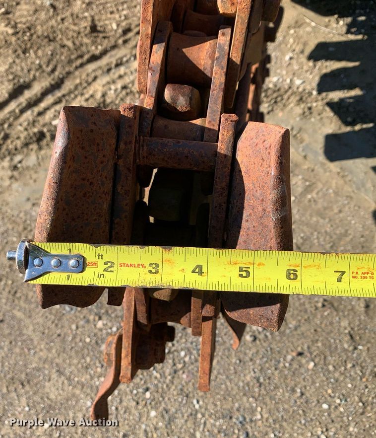 image for item JT9748 Ditch Witch  R40 trencher