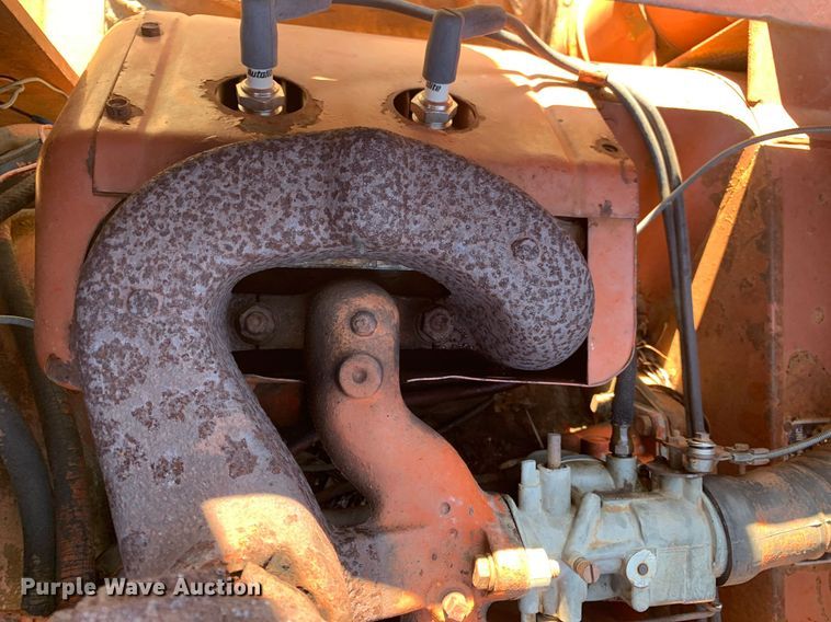 image for item JT9748 Ditch Witch  R40 trencher